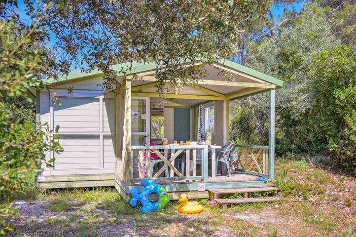 Chalet pour 5 personnes, avec bassin pour enfant et piscine