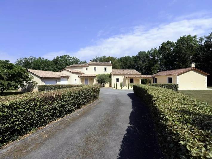 Location de vacances pour 7 personnes, avec jardin et piscine dans Beaumontois en Périgord - 3