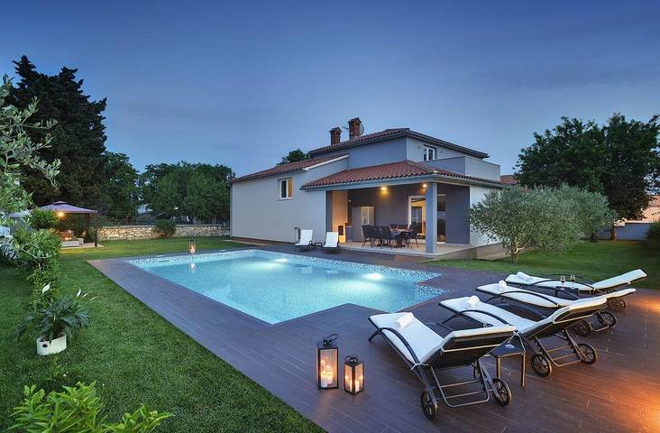 Ferienhaus für 9 Personen, mit Terrasse, mit Haustier - 1