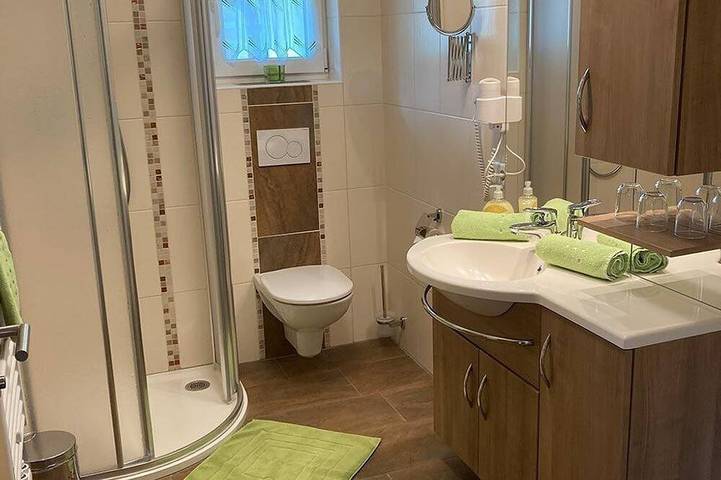 Hütte für 4 Personen, mit Balkon und Garten in Leogang - 3