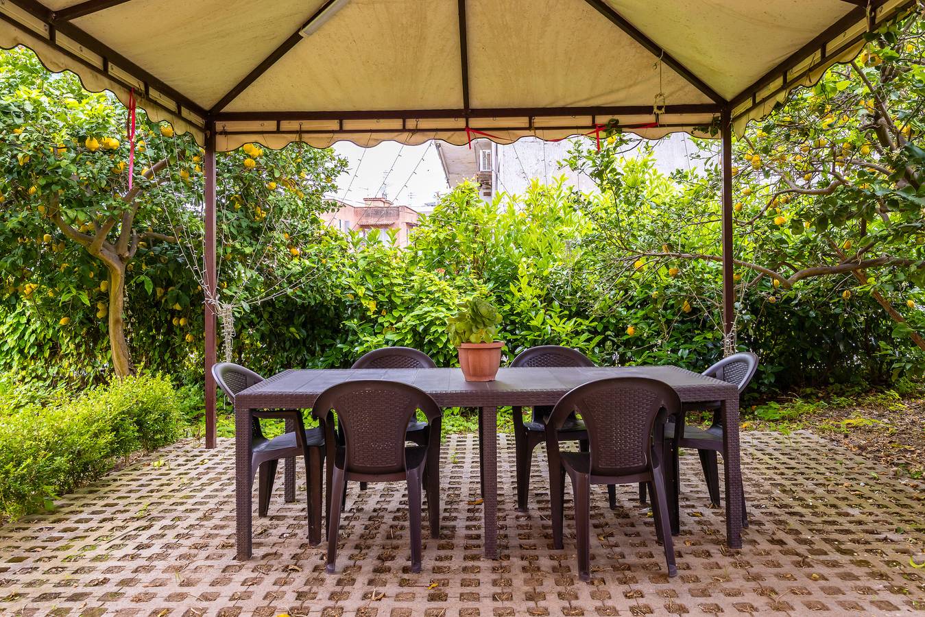 Geheel appartement, Domus Capodimonte flat by Napoliapartments in Napels, Provincie Naples