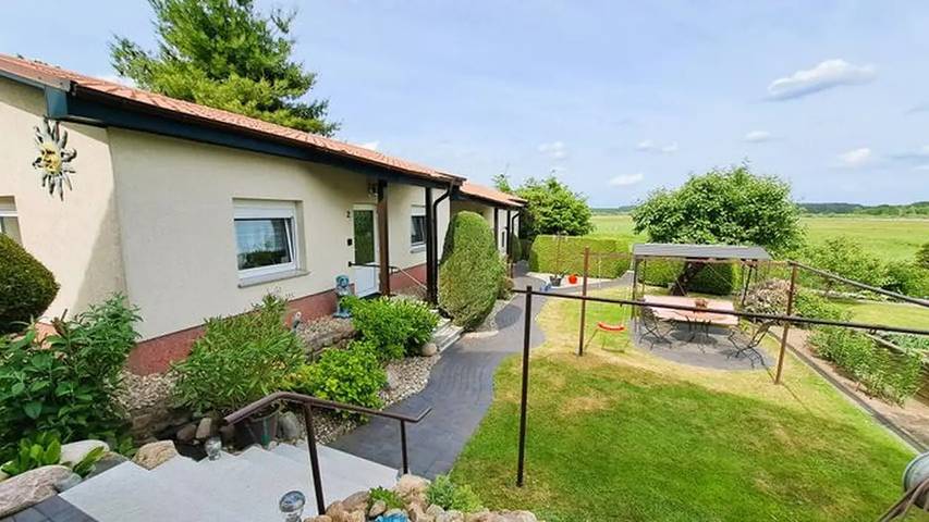 Ferienhaus für 2 Personen, mit Garten - 1