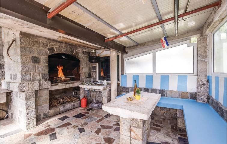 Ferienhaus für 6 Personen, mit Terrasse in Rijeka - 2