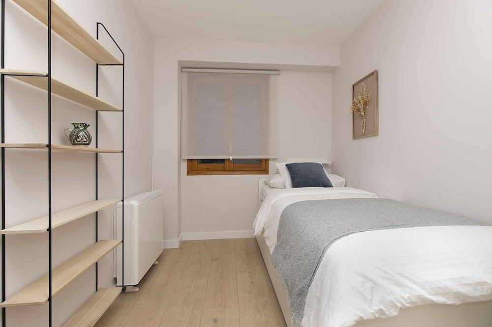 Entire apartment, Casa Josephine by Bevalle in Panticosa (Ski), Panticosa
