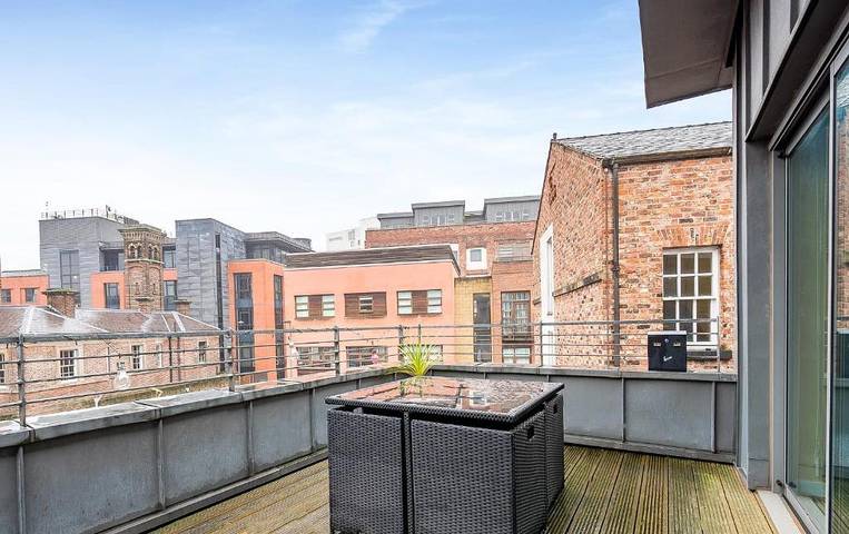 Apartamento entero, Host & Stay | Campbell Square Roof Terrace Apartment in Liverpool, Merseyside