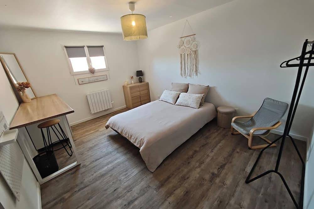 L'Escale Provençale - Maisonnette avec cour ombragée à 5 minutes d'Avignon... in Sorgues, Vaucluse