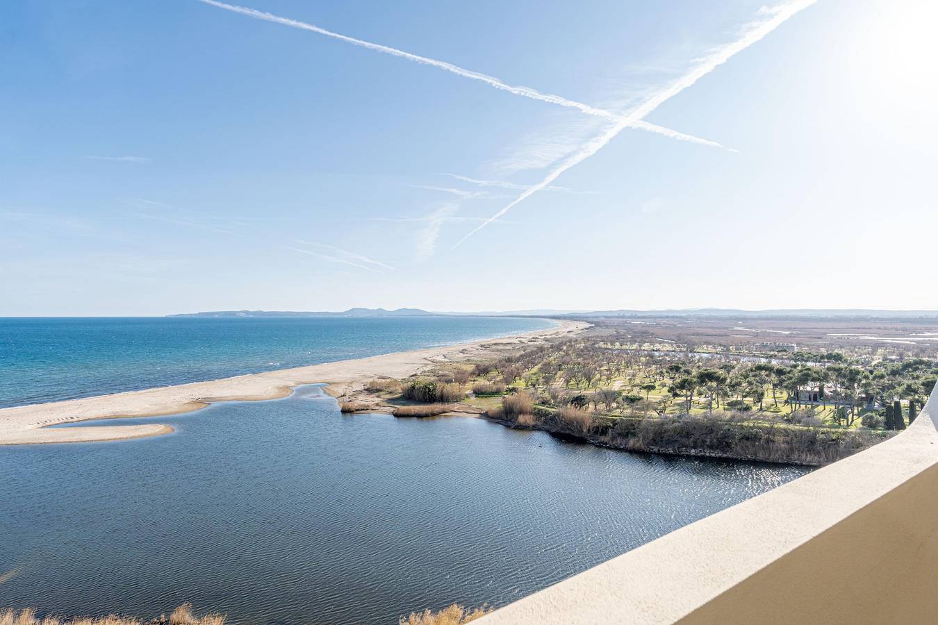 Ganze Wohnung, Angenehme Wohnung mit Meerblick im Sektor Delta Muga in Empuriabrava, Oberampurien