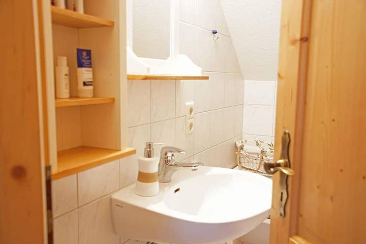 Ganze Wohnung, Die Ferienwohnung „Karlstein“ bietet auf 52m² Platz für zwei bis vier Personen in Triberg, Südschwarzwald