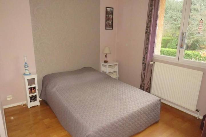 Location de vacances pour 6 personnes, avec jardin et terrasse à Francheville - 2