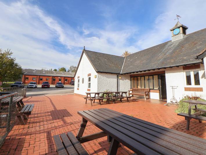 Farmhouse for 18 people, with garden - 1