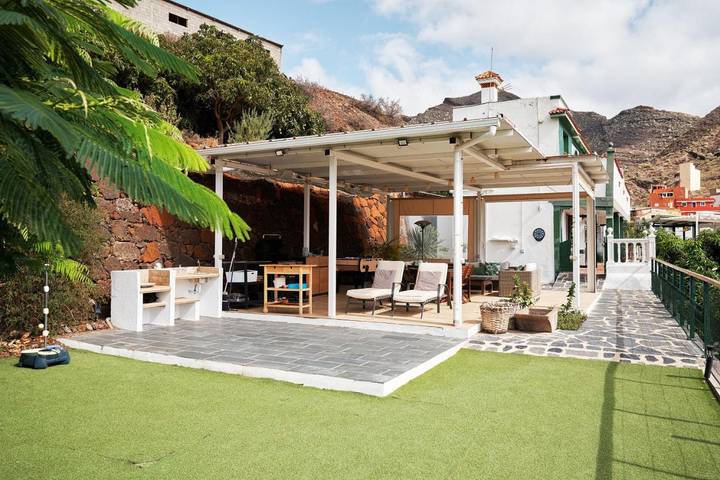 Chalet para 8 personas, con vistas además de piscina y jardín en Santa Cruz de Tenerife - 2