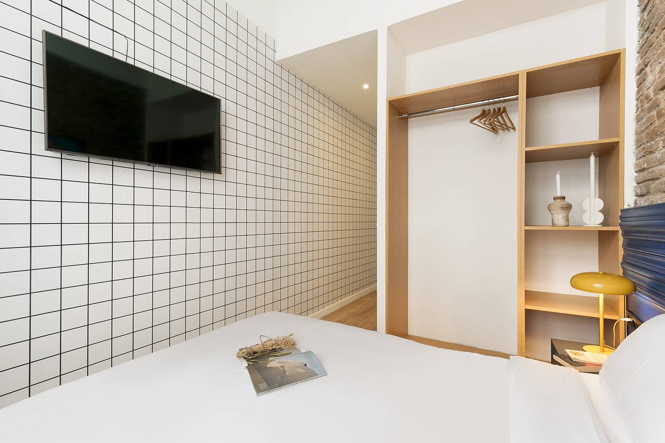 Estudio entero, Estudio para 2 personas con balcón/terraza in Hospitalet de Llobregat, Barcelonés