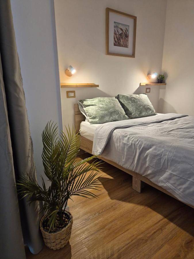 Maison d’hôte pour 2 personnes, avec Balcon ainsi que Terrasse et Vue à Cisterna di Latina - 4