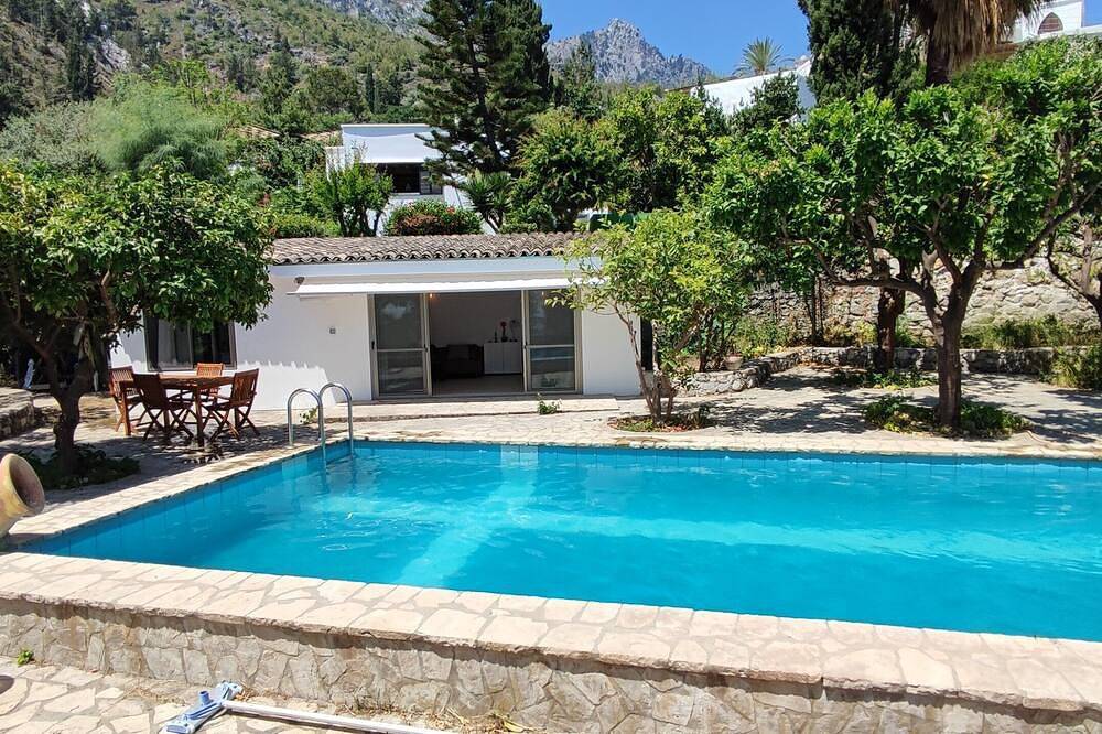 House in Paradise in Nordzypern