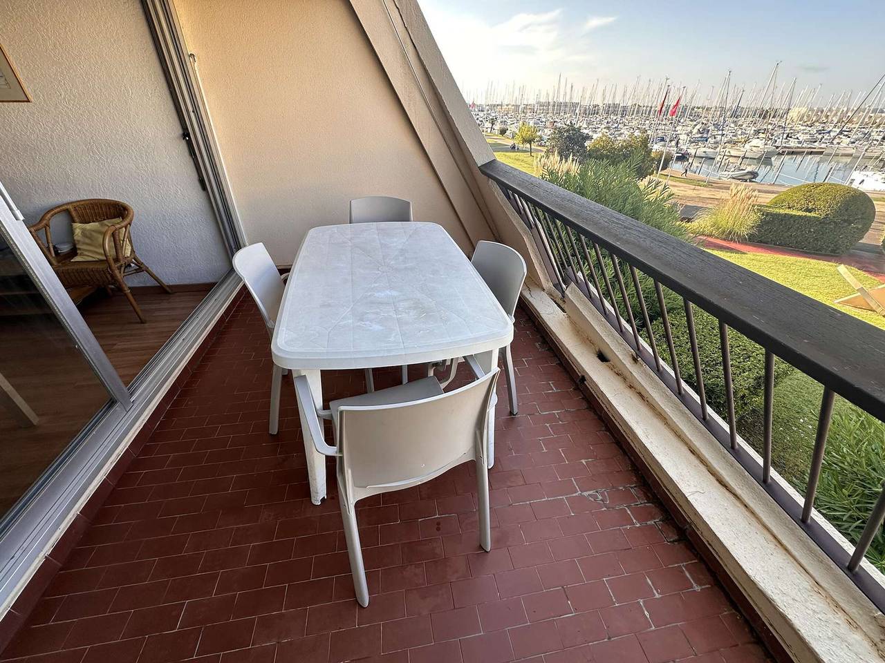 Studio entier, Studio 4 couchages avec piscine et parking à Port Camargue in Port Camargue, Le Grau-du-Roi