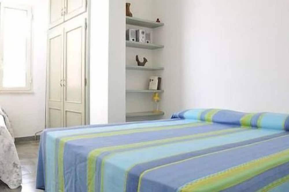 Entire apartment, Pet-and family-friendly apartment in Santa Maria Navarrese, Ogliastra Province