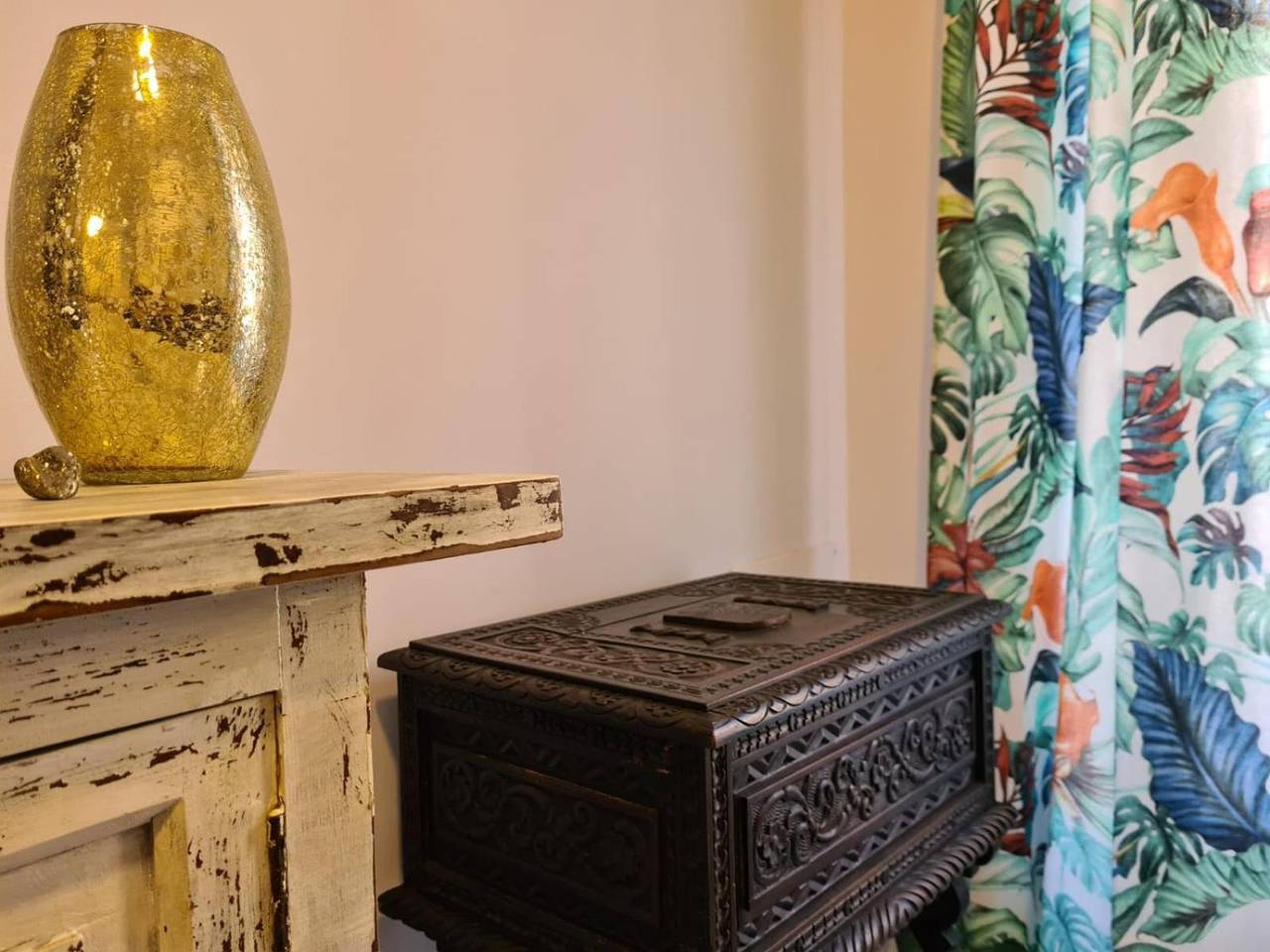 Apartamento entero, Apartamento 'Diecinueve Treinta' con terraza privada y Wi-Fi in Distrito Centro (Gijón), Gijón