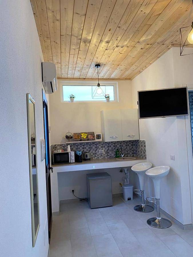 Gîte pour 2 personnes, avec balcon et vue, adapté aux familles à Peschici - 4