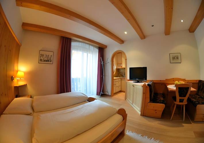 Ferielejlighed for 3 personer, med balkon, husdyr tilladt i Dolomittene