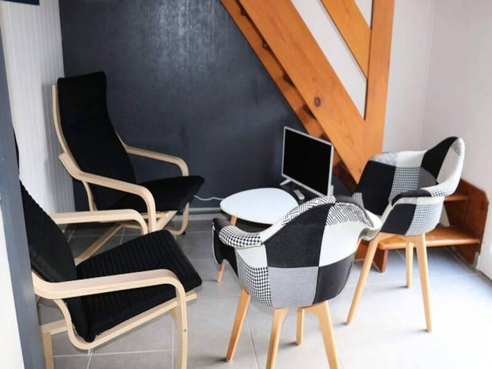 Gîte pour 4 personnes, avec jardin dans Plage Kerminihy - 4