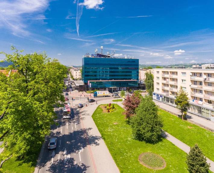 Hotel dla 2 osób, z Taras i Jacuzzi oraz Basen i Sauna w Nowy Sącz