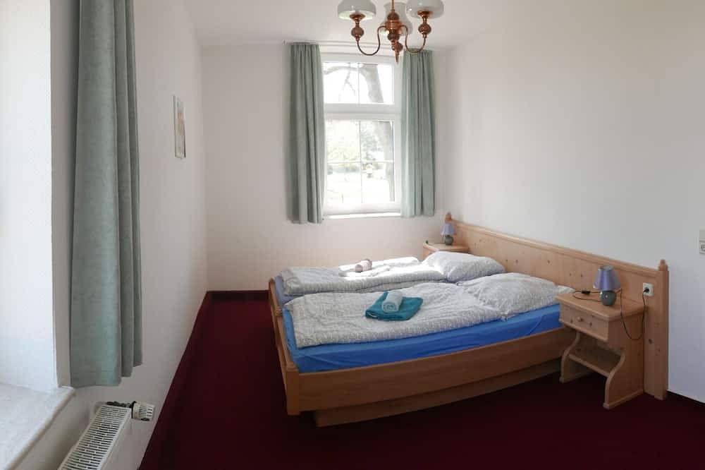 Appartement entier, Appartement (type 2) au milieu de la région des lacs du Mecklembourg in Wesenberg, Mecklenburg-Strelitz