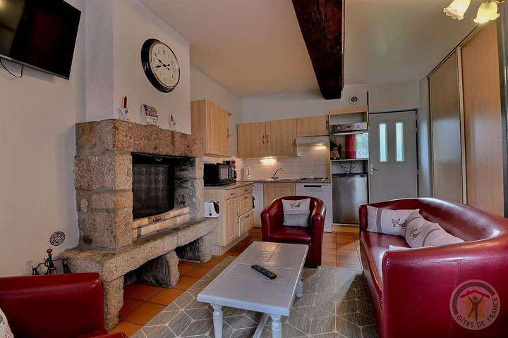 Gîte pour 7 personnes, avec jardin et terrasse à Saint-Méloir-des-Ondes - 4