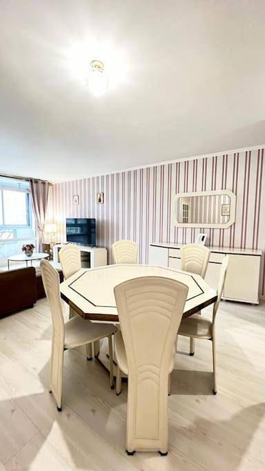 Gîte pour 7 personnes, avec vue et terrasse à Argenteuil - 4