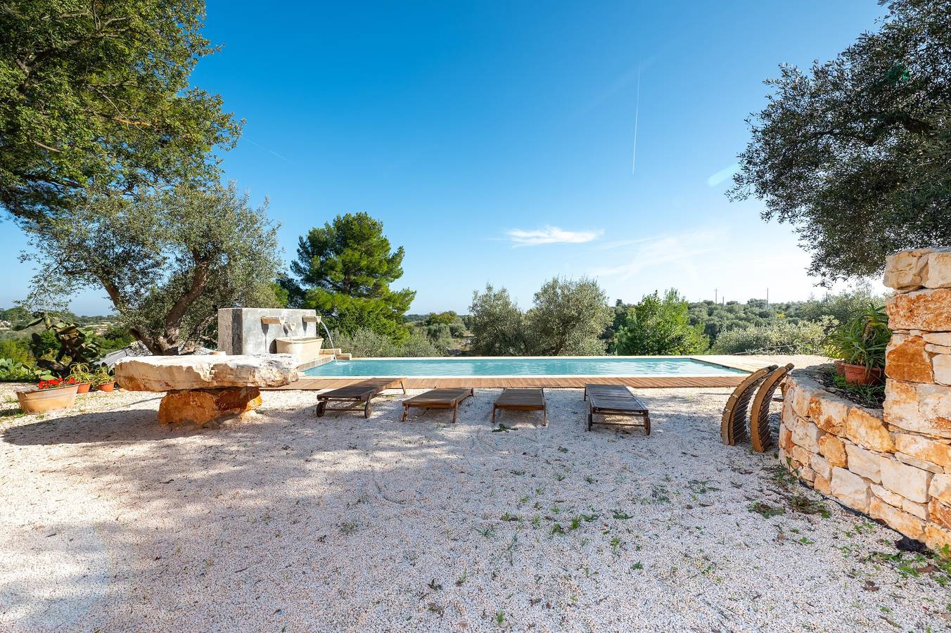 Casa vacanze 'Lamia with Pool' con piscina condivisa, Wi-Fi e aria condizionata in Ostuni, Salento