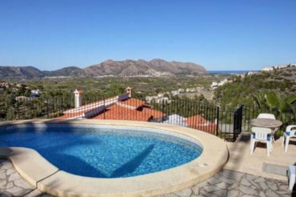 Villa à Orba pour 6 personnes avec piscine privée et belles vues mer et montagne in Orba, Costa Blanca