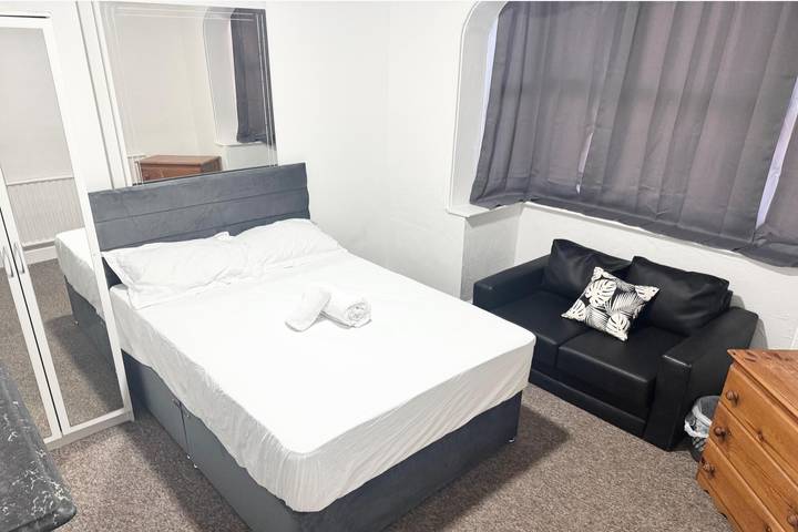 Holiday home for 8 people in Southampton