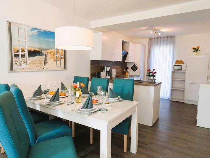 Ferienhaus mit Meerblick für 6 Personen, mit Sauna und Balkon, kinderfreundlich in Schillig - 2