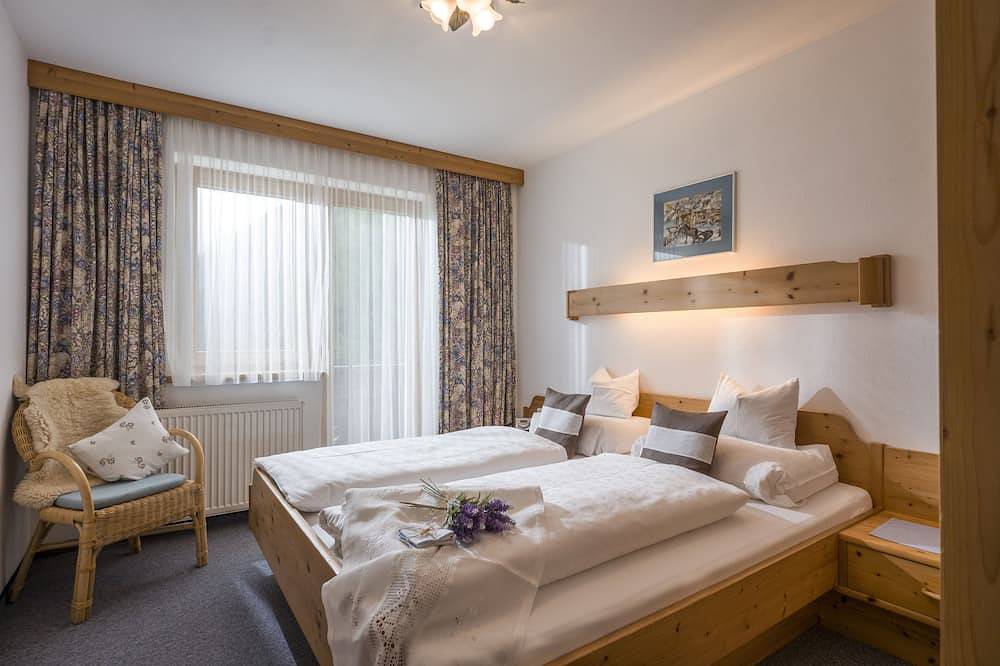 Ferienwohnung \"seeblick\" für 3-4 Personen- Seilbahnen im Sommer Kostenlos in Gerlos, Tiroler Unterland