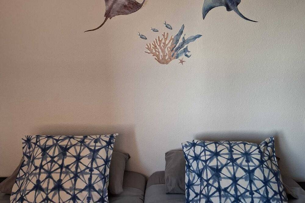 Entire apartment, Candela 'S Beach & Port- Panoramic Coast Barcelona in el Masnou, Costa del Maresme