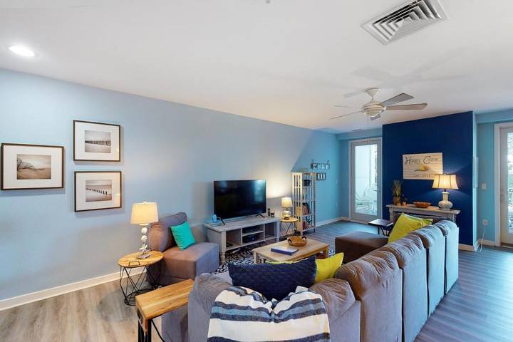 Apartamento de vacaciones para 9 personas, con piscina y balcón - 1