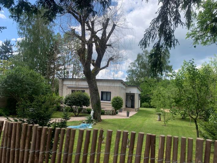 Gîte pour 4 personnes, avec Terrasse et Jardin à Sampigny