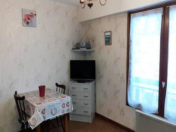Gîte pour 2 Personnes dans Aix-les-Bains, Région de Chambéry, Photo 4