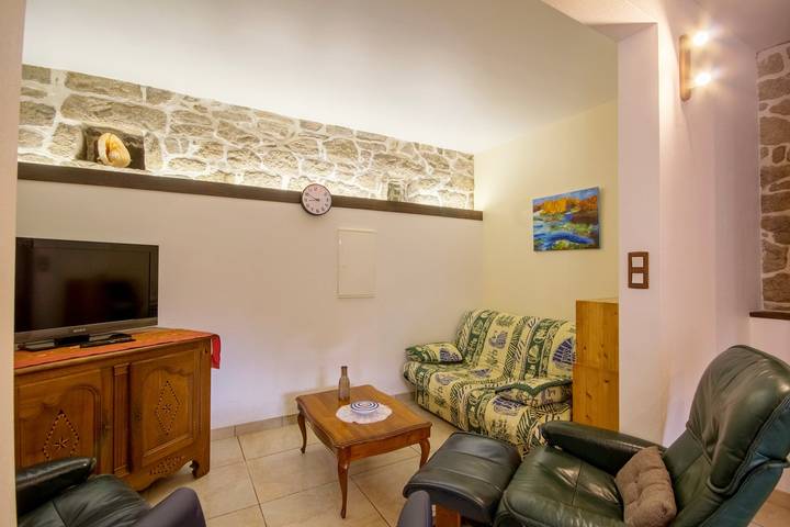 Gîte pour 4 personnes, avec jardin dans Pluméliau-Bieuzy - 4