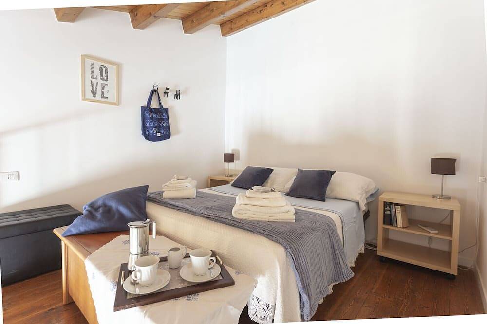 Ganze Wohnung, Salomone Apt 8 with Balcony by Wonderful Italy in Ortigia, Syrakus