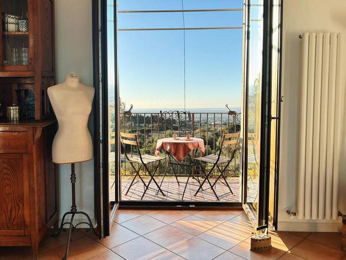Casa vacanza per 4 persone, con Balcone e Terrazza nonché Giardino e Panorama a Monte Porzio Catone