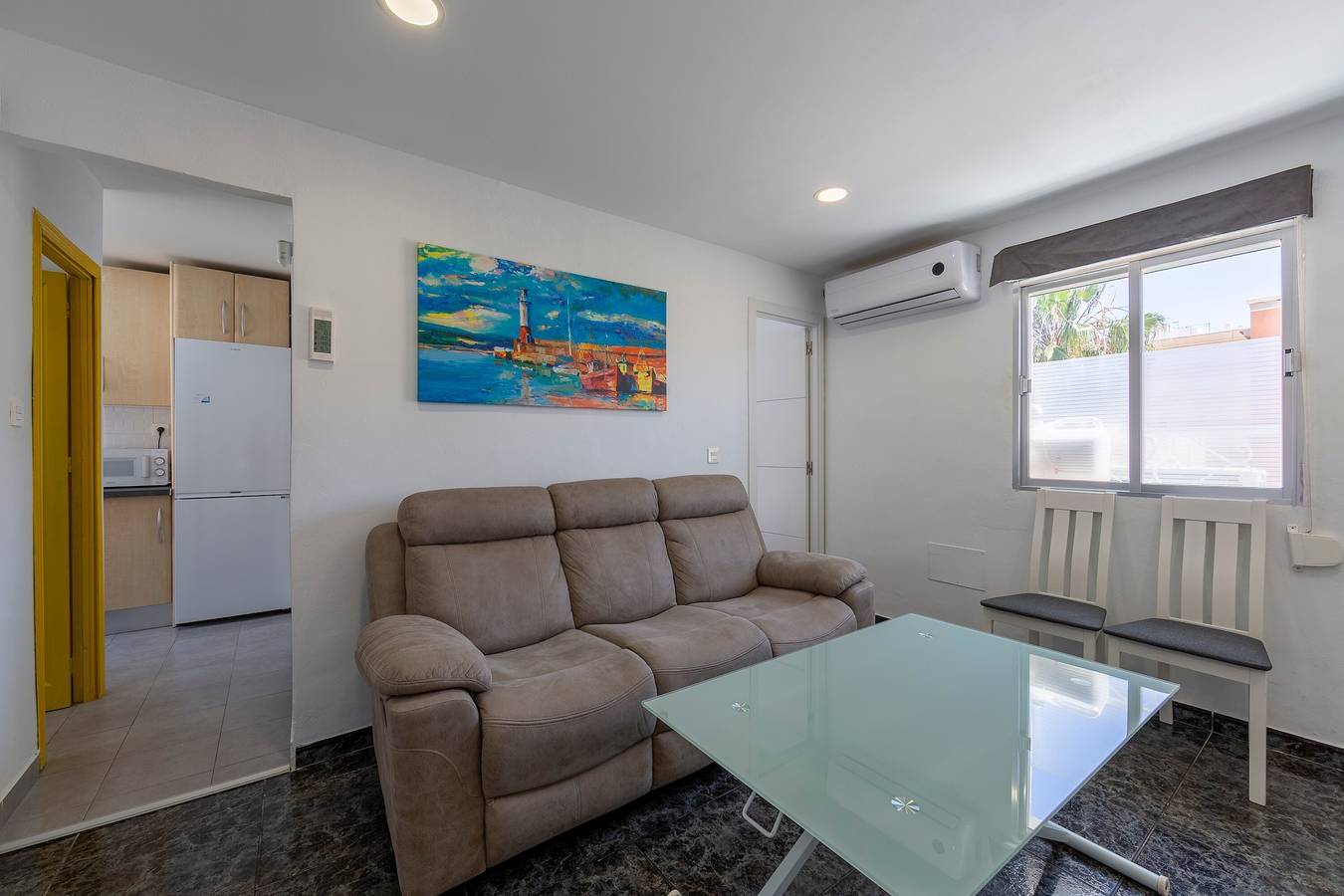 Appartement entier, Appartement « Zapillo » avec Wi-Fi et climatisation in Almería, Costa de Almería