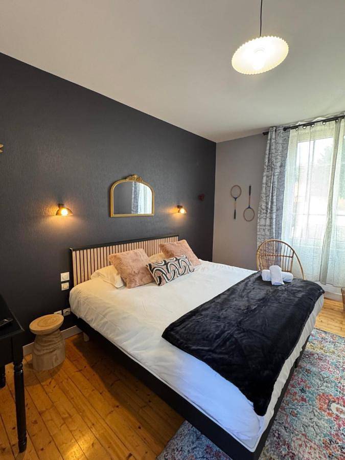 Le Clos Du Pontic Logis et Cit'Hotel in Landerneau, Région de Brest