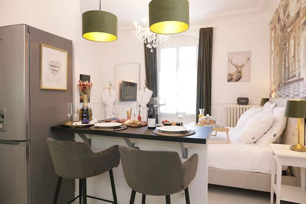 Appartement entier, La Marquise Cosy Flat - Jacuzzi - Senlis in Senlis, Oise