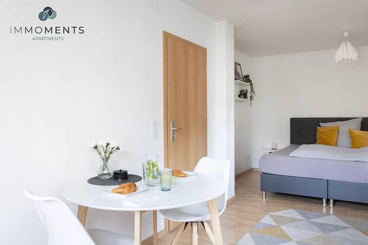 Apartamento entero, Appartement mit Netflix, Boxspringbett & Terrasse in Magdeburgo, Elbe-Börde-Heide