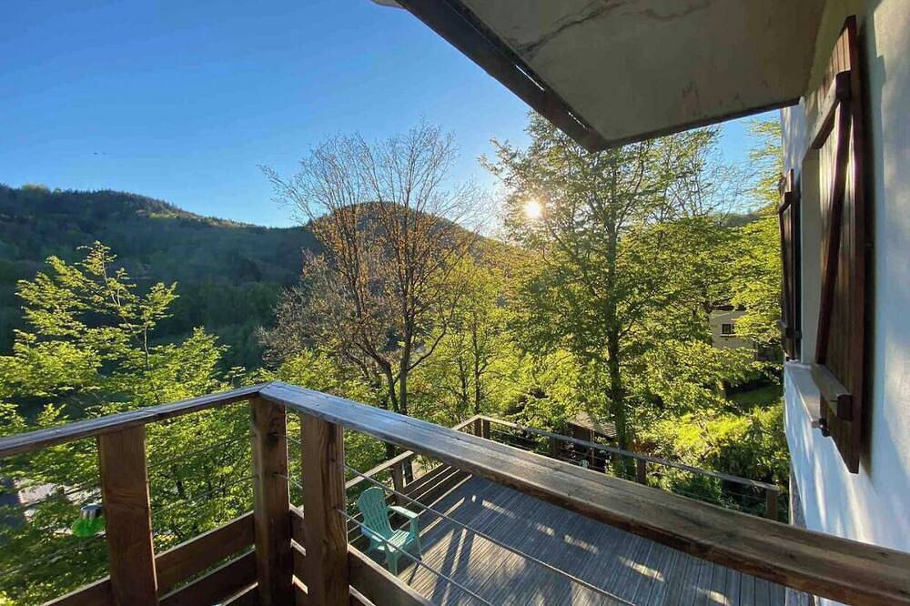 Chalet Le Cocon du Val - maison au milieu des arbres in Lalaye, Région de Sélestat-Erstein