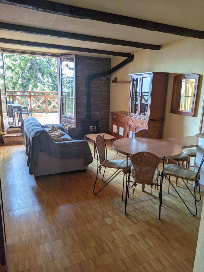 Appartement entier, Cerdanya en familia Montana Park Enveitg in Enveitg, Parc naturel régional des Pyrénées catalanes