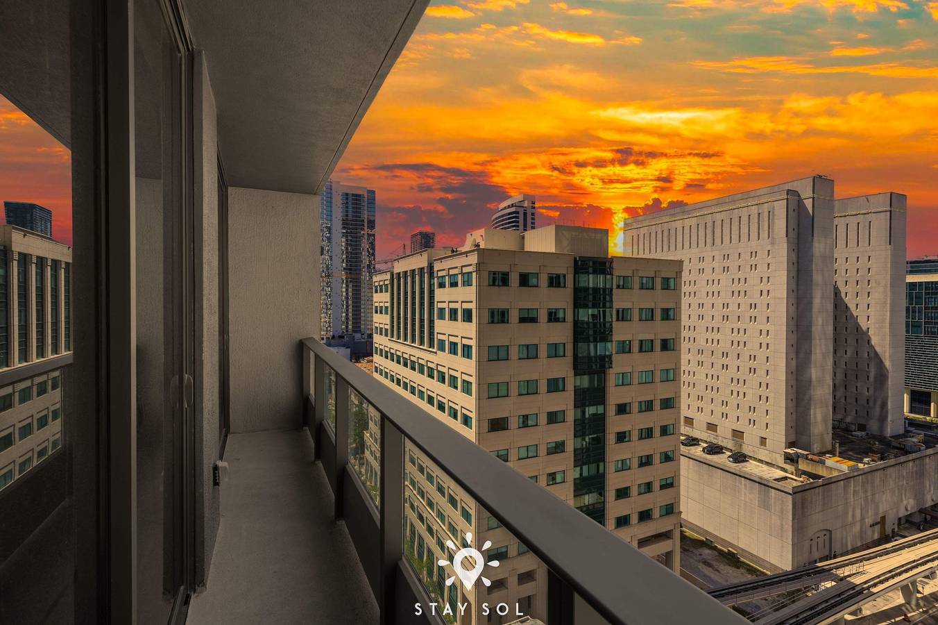 Apartamento inteiro, Rooftop Sunsets in Modern 1Br in Downtown in Miami, Flórida