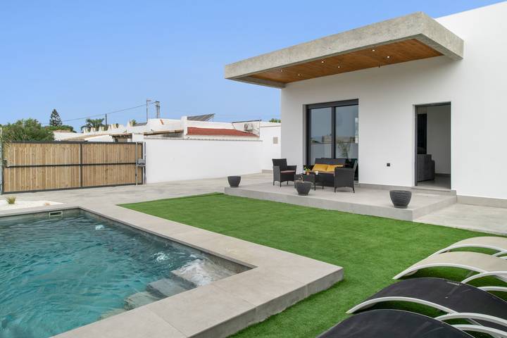 Gästehaus 'Jazmin' mit privatem Pool, WLAN und Klimaanlage in Conil de la Frontera, Costa de la Luz