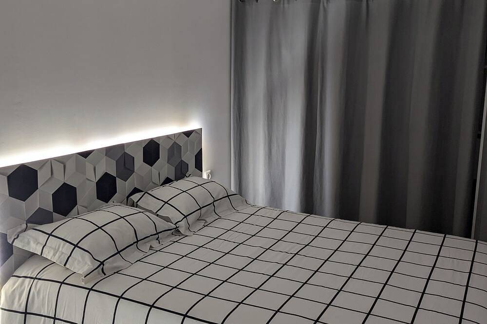 Ganze Wohnung, Apartment in beautiful surroundings. in Peyrat-le-Château, Limoges und Umgebung