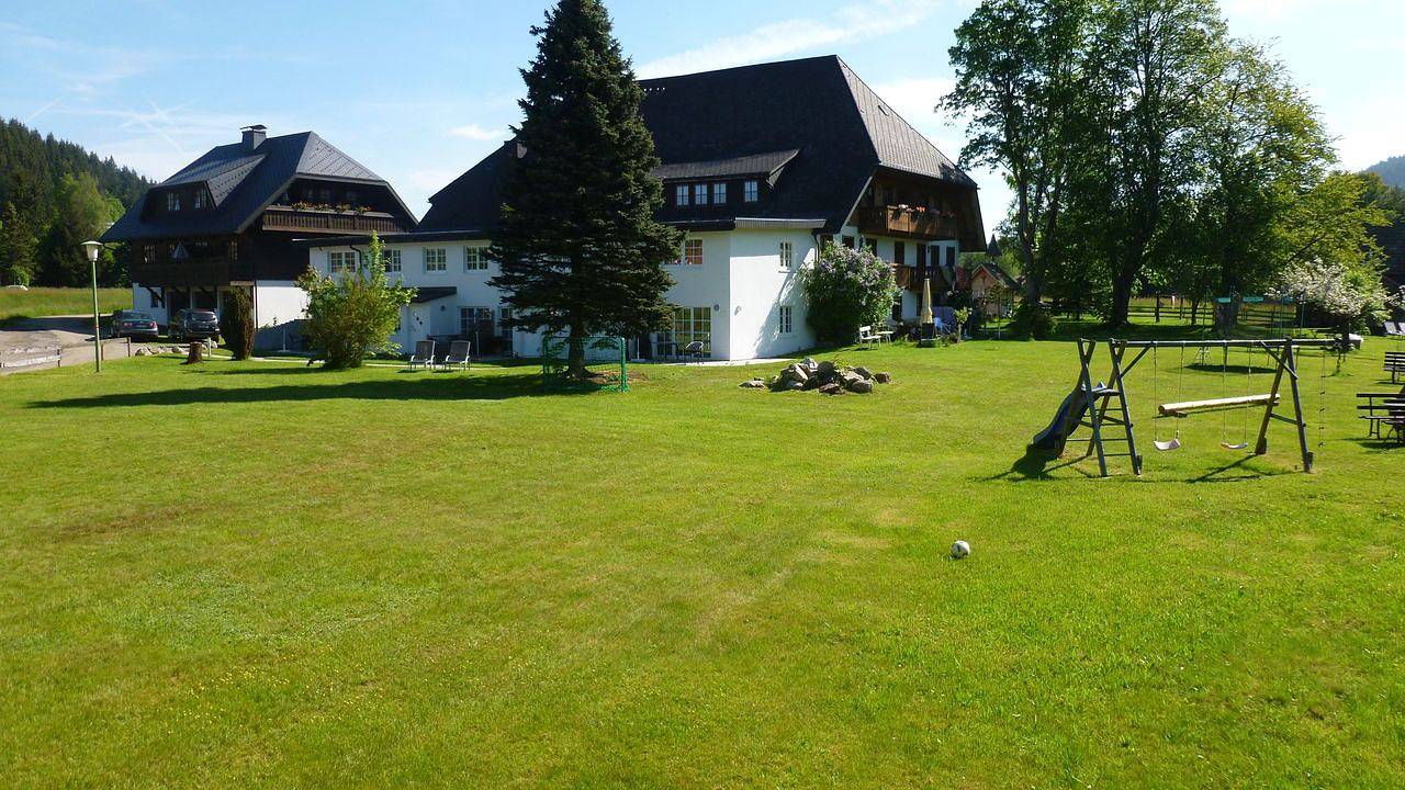 Ganze Ferienwohnung, Ferienwohnung für 3 Personen (45 m²) in Titisee-Neustadt in Suedlicher Schwarzwald, Titisee-Neustadt